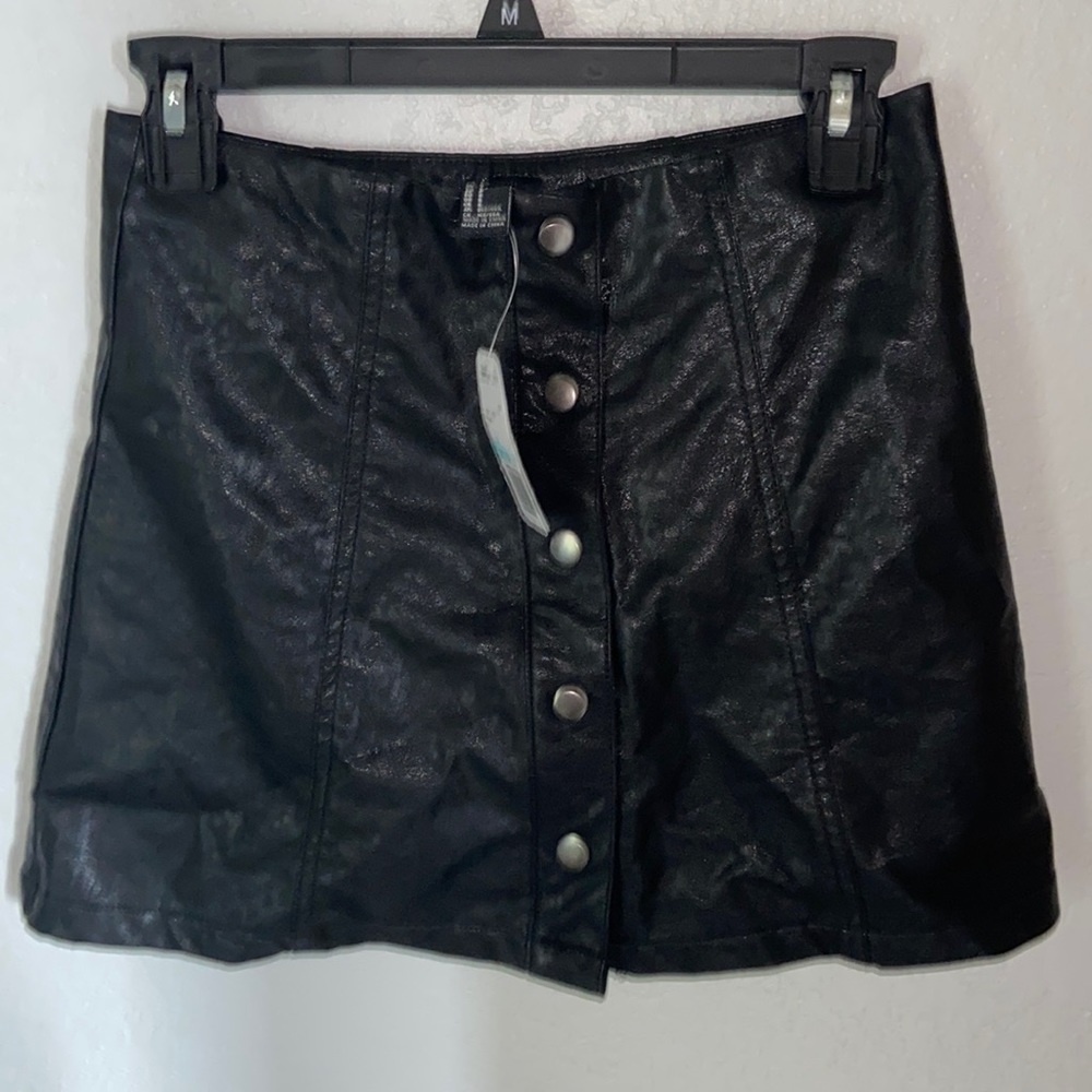 Forever21 black leather button up skirt NWT
